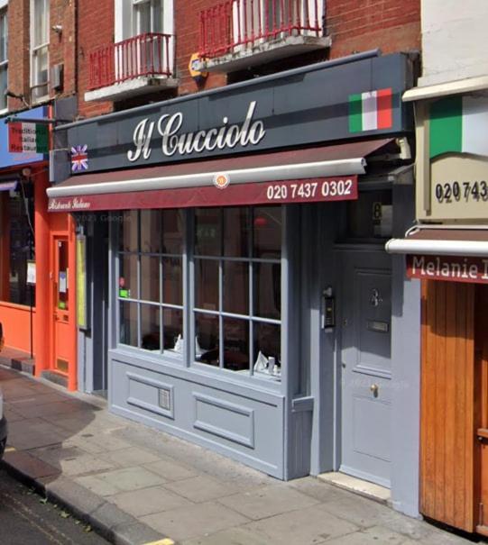 Spacious 2 Bed Flat On Iconic Old Compton Street Soho Appartement
